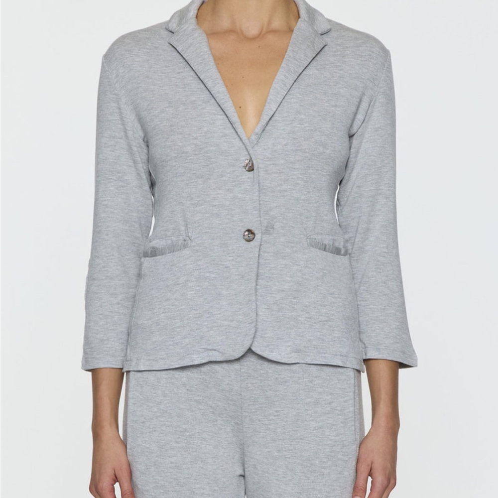 Brand New BLEUSALT schoolboy blazer in Light Grey. Size 0.